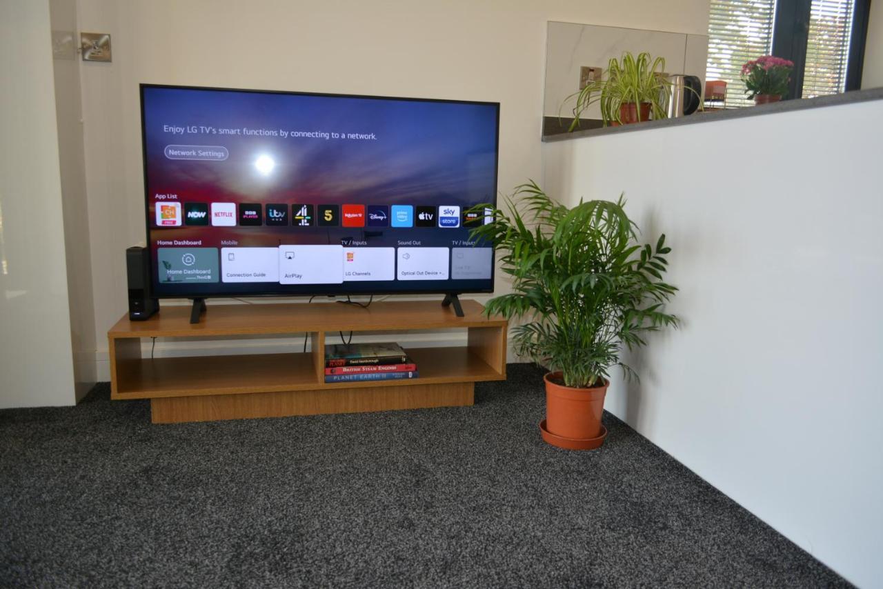 5 Jarn Court. Апартаменты *
